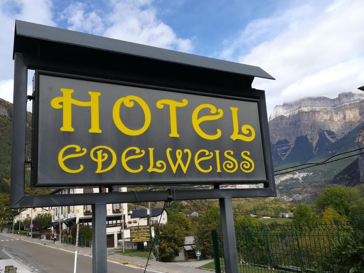 טורלה Edelweiss Hotel מראה חיצוני תמונה